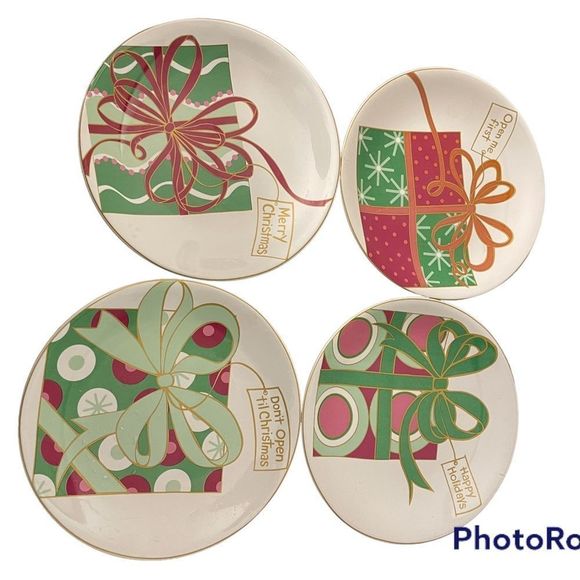 Royal Norfolk Holiday Royal Norfolk Christmas Plates Set Of Four